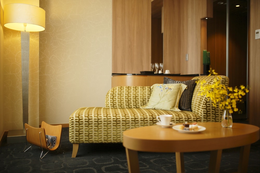 High Floor Luxe Deluxe King Room, Non-Smoking, 44sqm - Photo 2