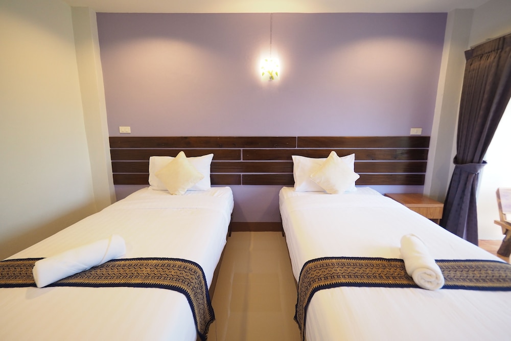 Standard Twin Room photo 3