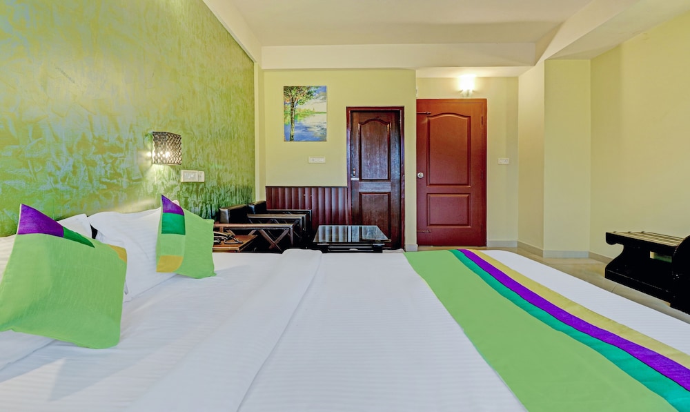 Deluxe Double Room photo 2