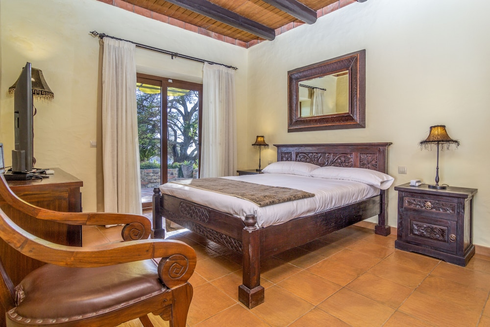 Superior Double Room - Photo 14