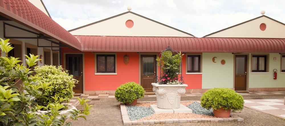 Economy Double or Twin Room, Annex Building photo 1