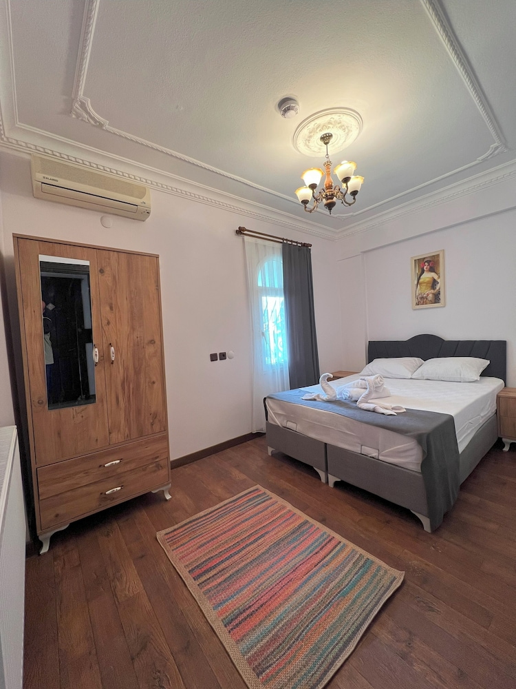 Standard Double Room, City View