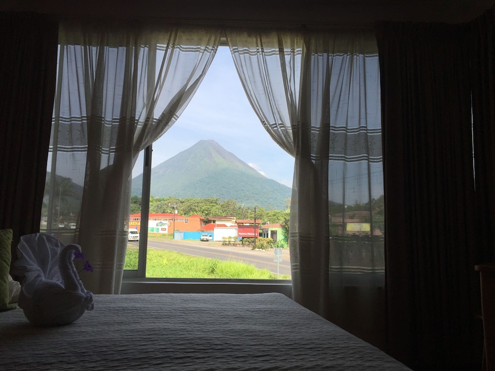 Standard Double Room, 2 Queen Beds, City View photo 2