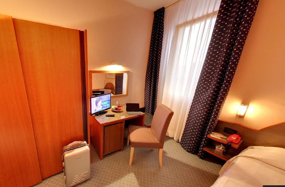 Twin Room photo 2