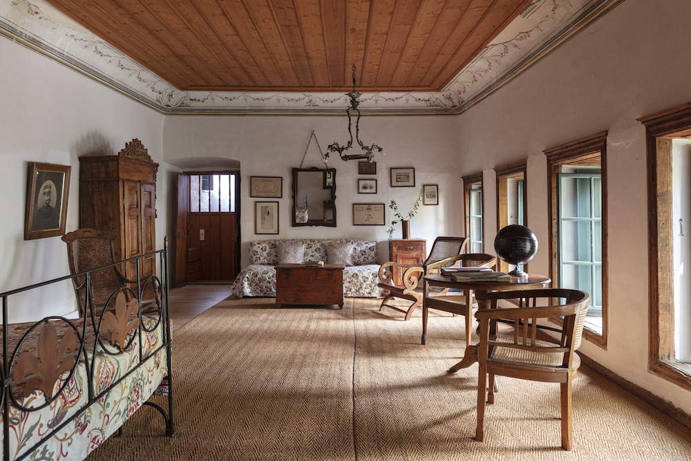 Virani Suite photo 1