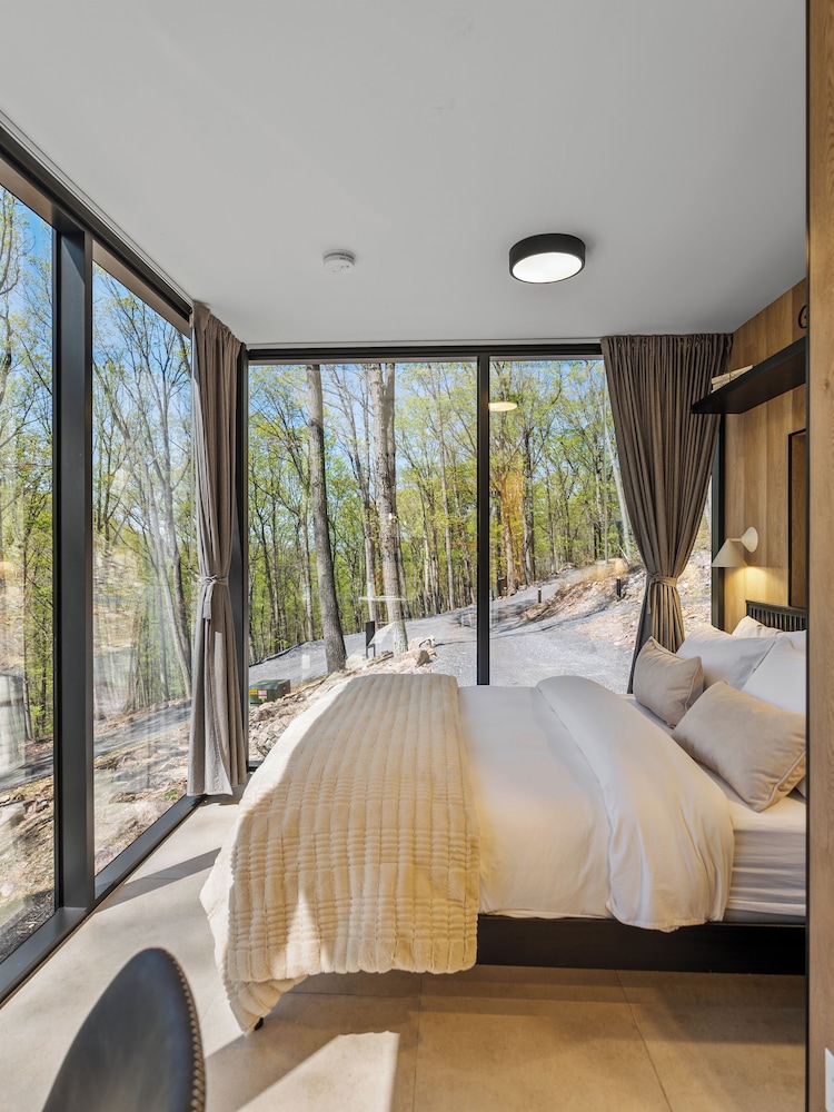Villas Mirror - Retiro Moderno con jacuzzis privados y vista a la montaña, Foto 16