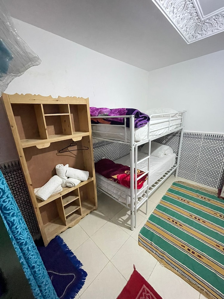Basic Quadruple Room photo 3