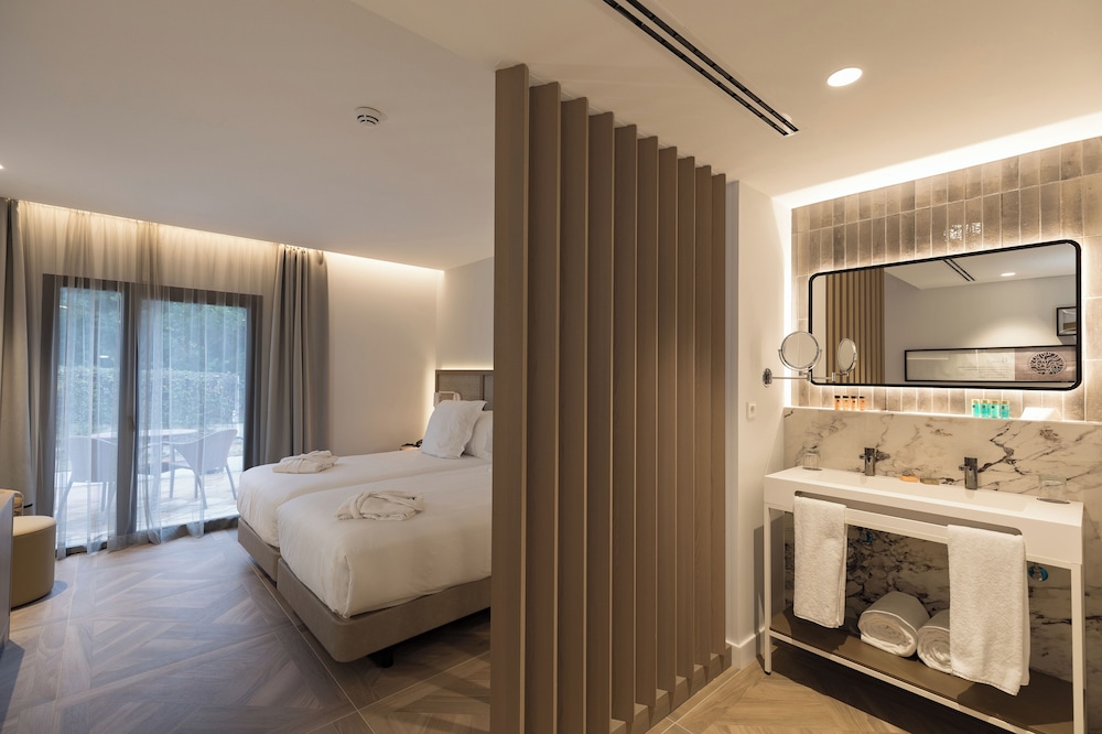 Double Room - Photo 4