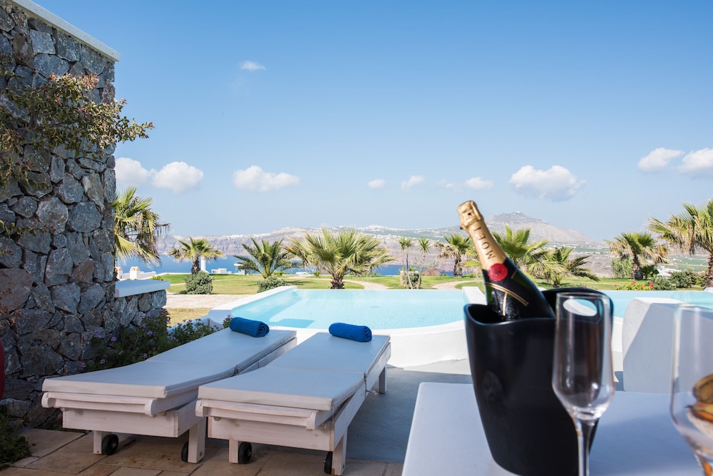 Junior Suite, Private Pool - Photo 2
