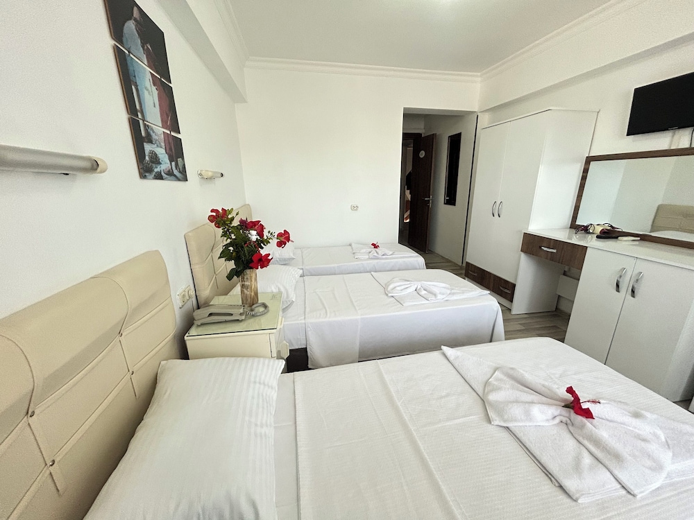 Triple Room photo 2