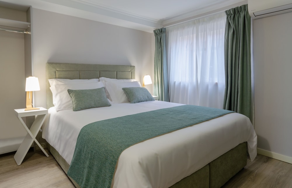 Basic Double Room, 1 Queen Bed photo 3
