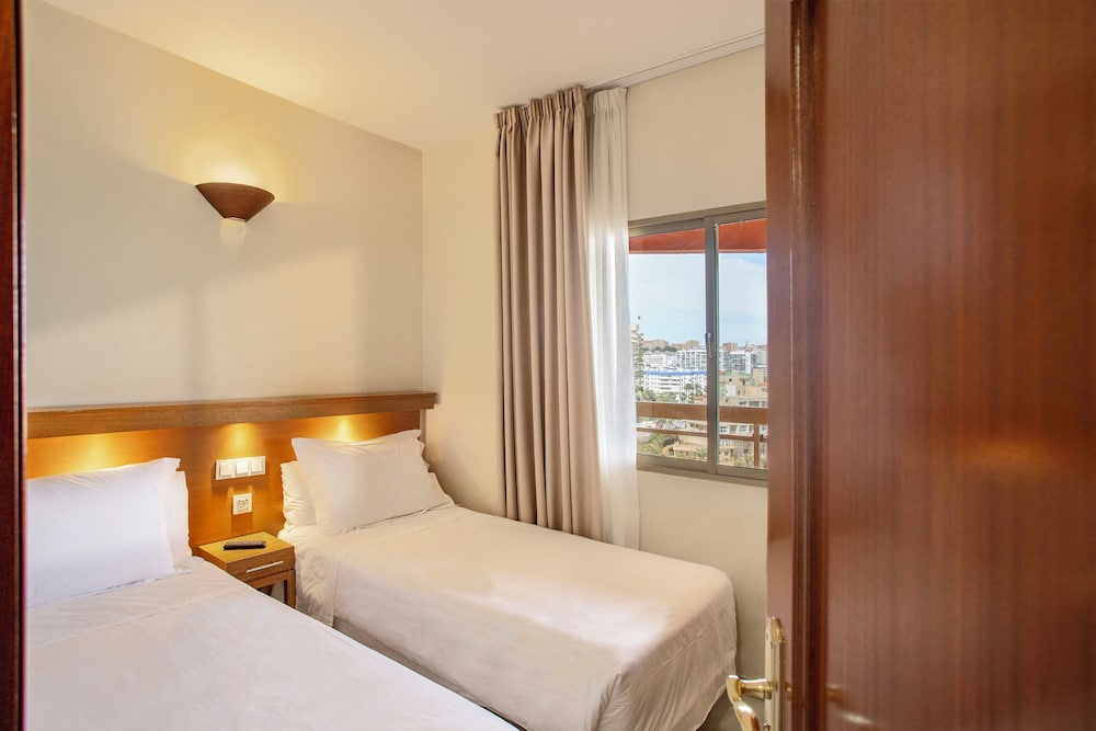 Family Apartment, 1 Bedroom, Terrace, Sea View - Photo 4