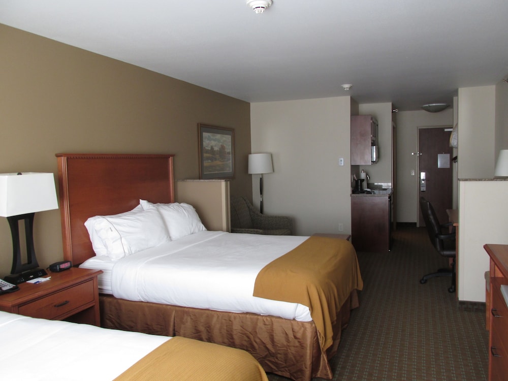 Suite, Multiple Beds photo 2