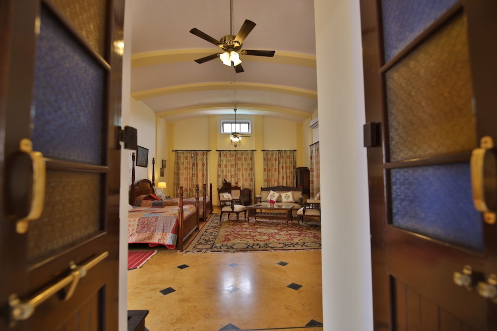 Royal Suite photo 3