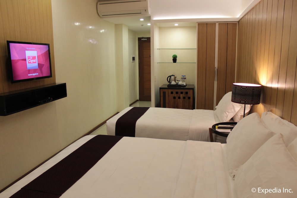 Superior Room (Deluxe) photo 3
