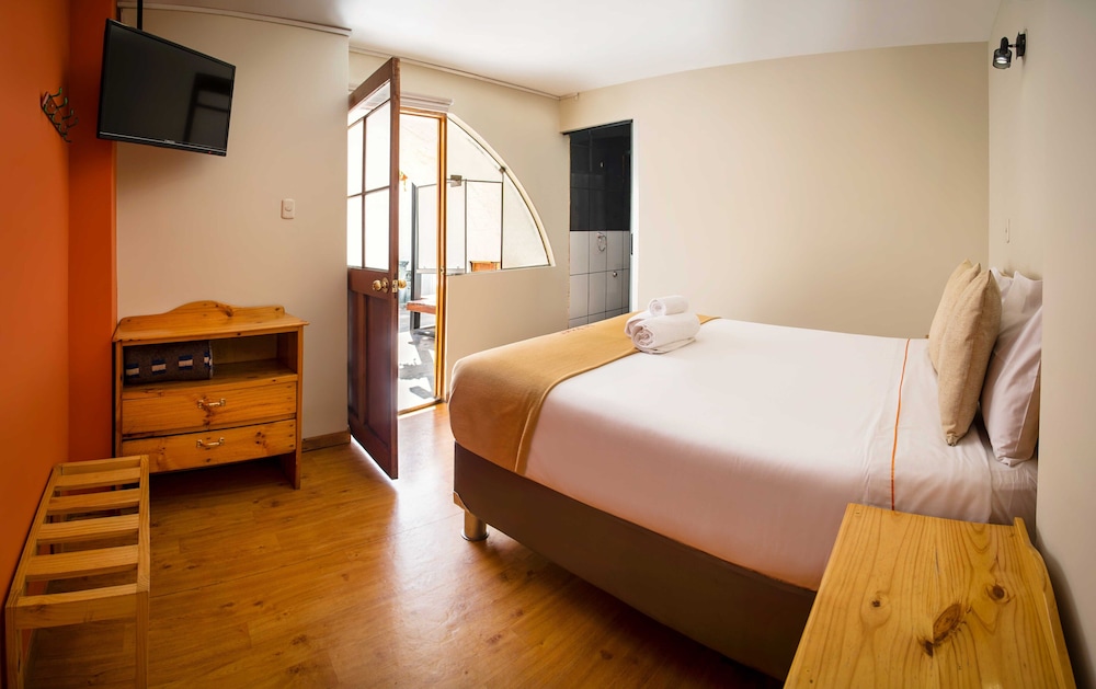 Economy Double Room, Courtyard View photo 3