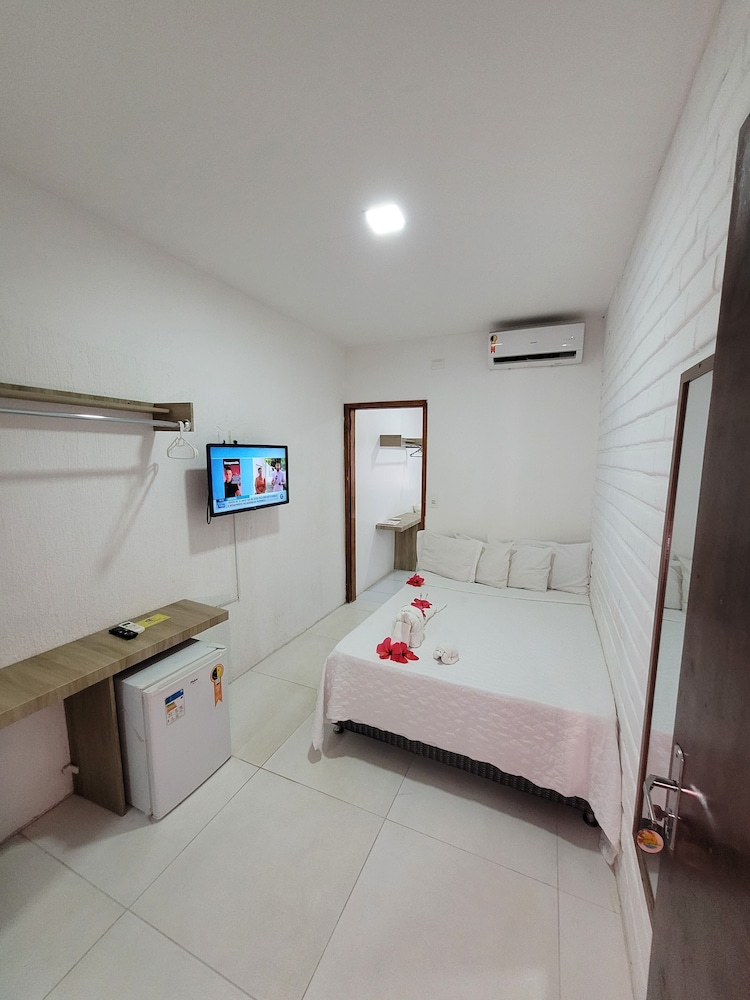 Superior Quadruple Room - Photo 1