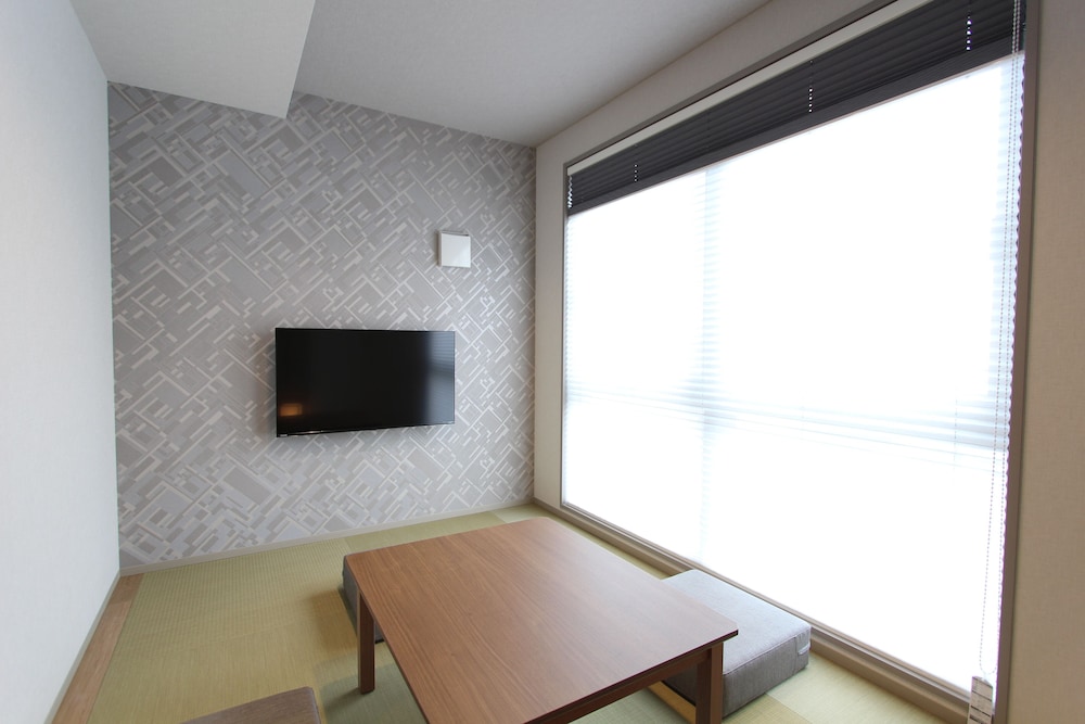 Deluxe Japanese Room, Non Smoking photo 2