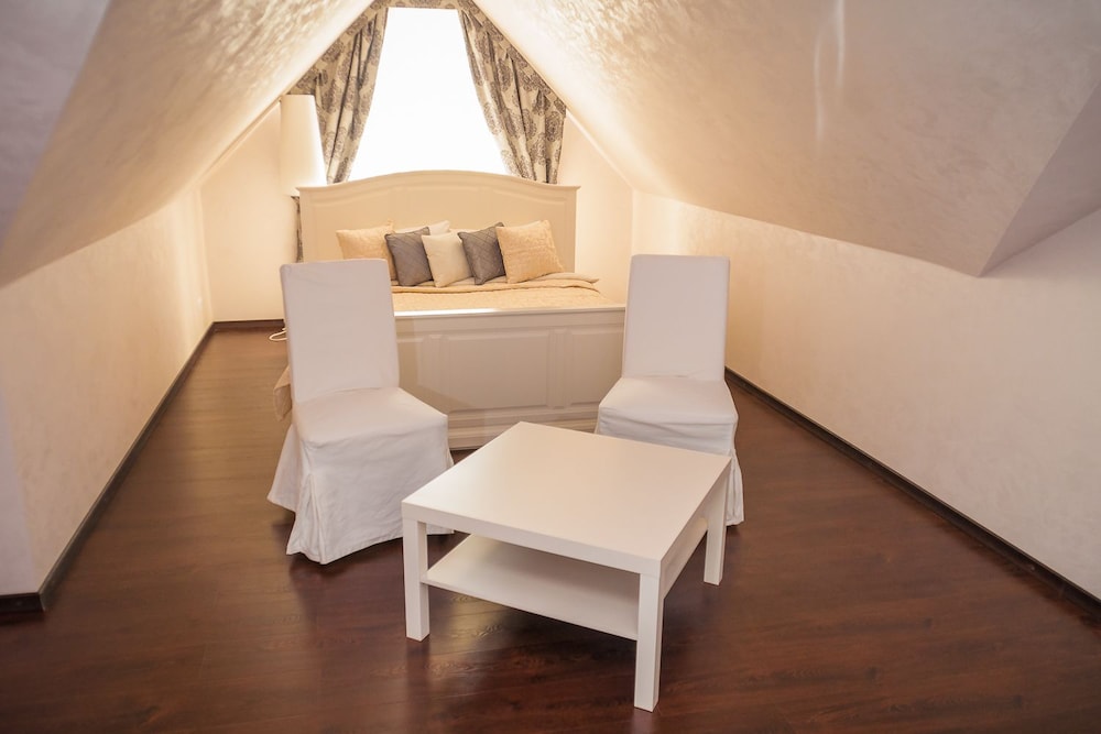 Luxury Quadruple Room, 2 Bedrooms, Executive Level photo 2