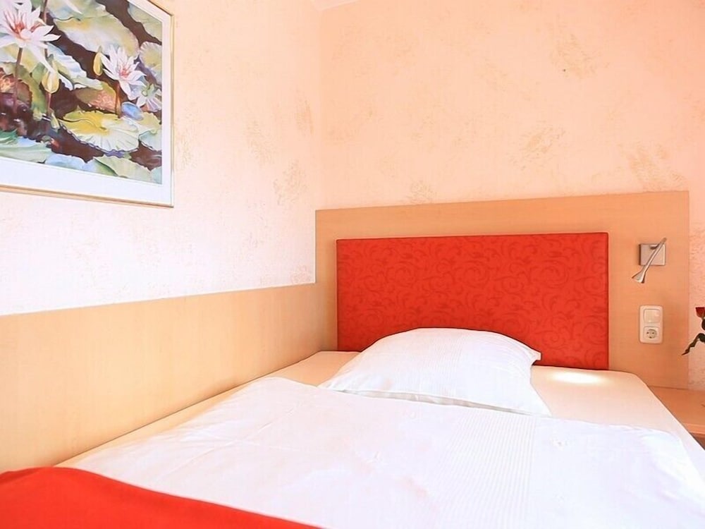 Single Room, Garden View photo 2