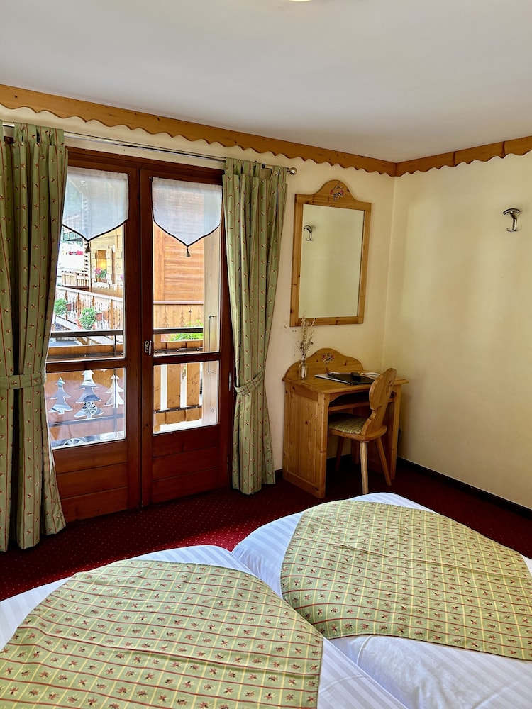 Comfort Triple Room photo 2