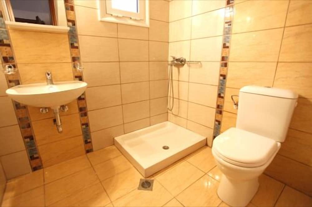 Standard Room, Sea View - Photo 9