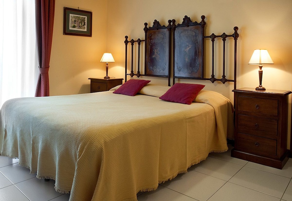 Deluxe Double Room, 1 Queen Bed, Balcony