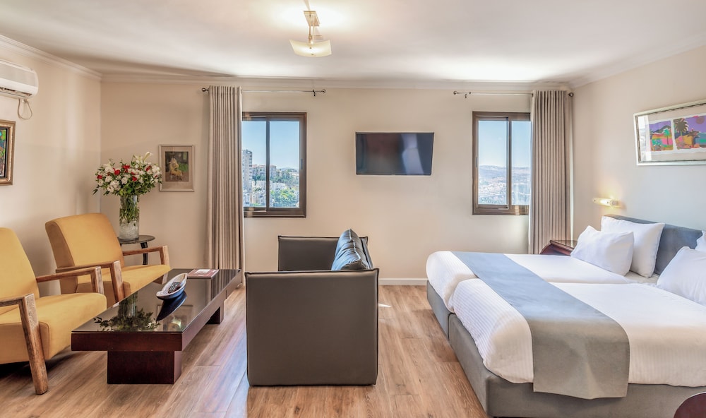 Panoramic Suite photo 2
