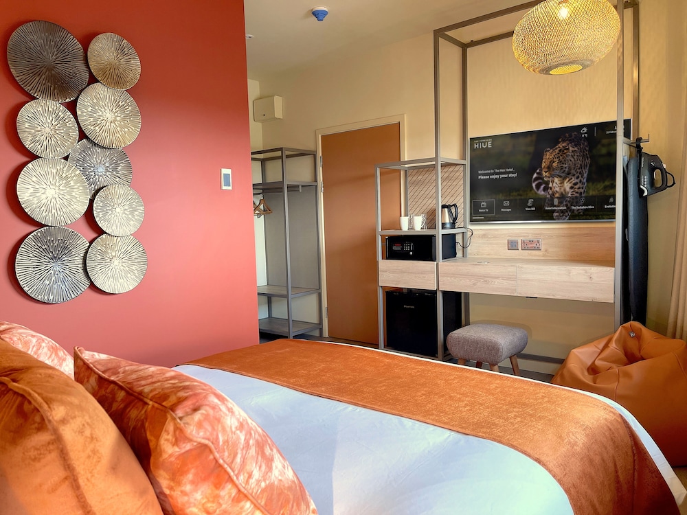 Standard Double Room, 1 King Bed, Courtyard View