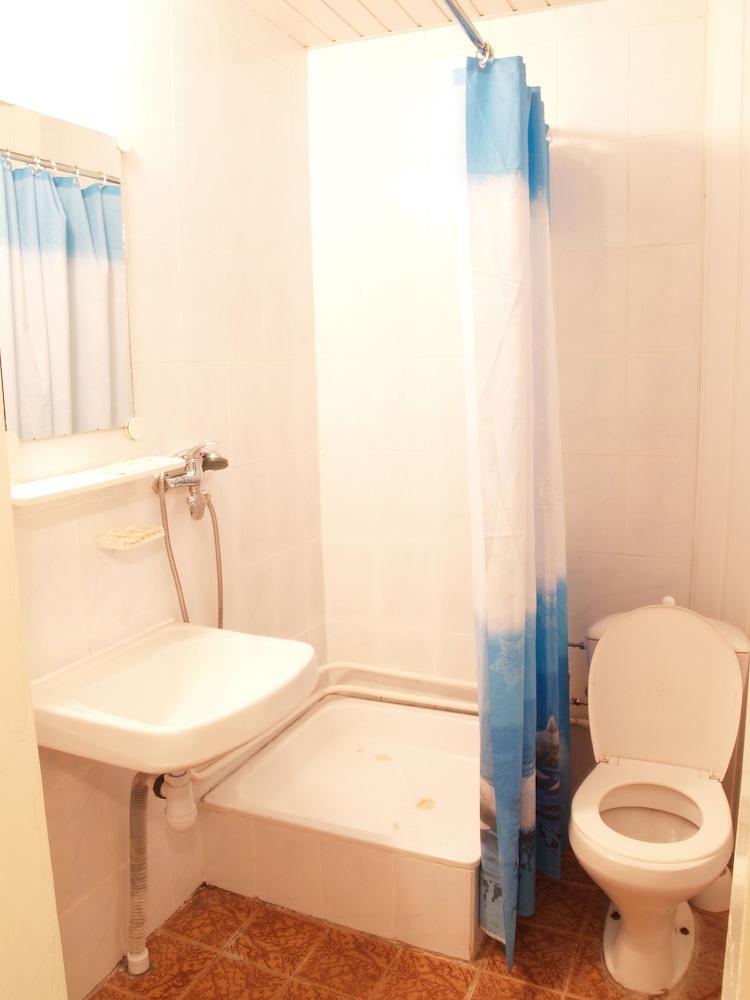 Standard Triple Room photo 3