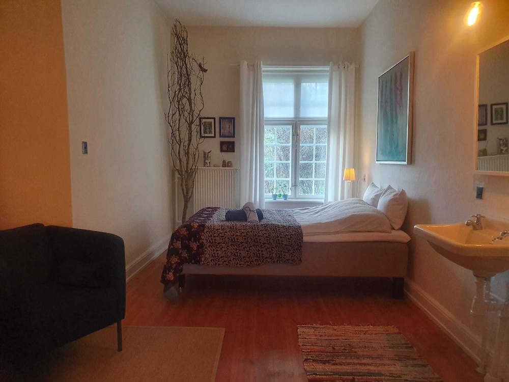 Deluxe Single Room, 1 Bedroom, Non Smoking, Garden View
