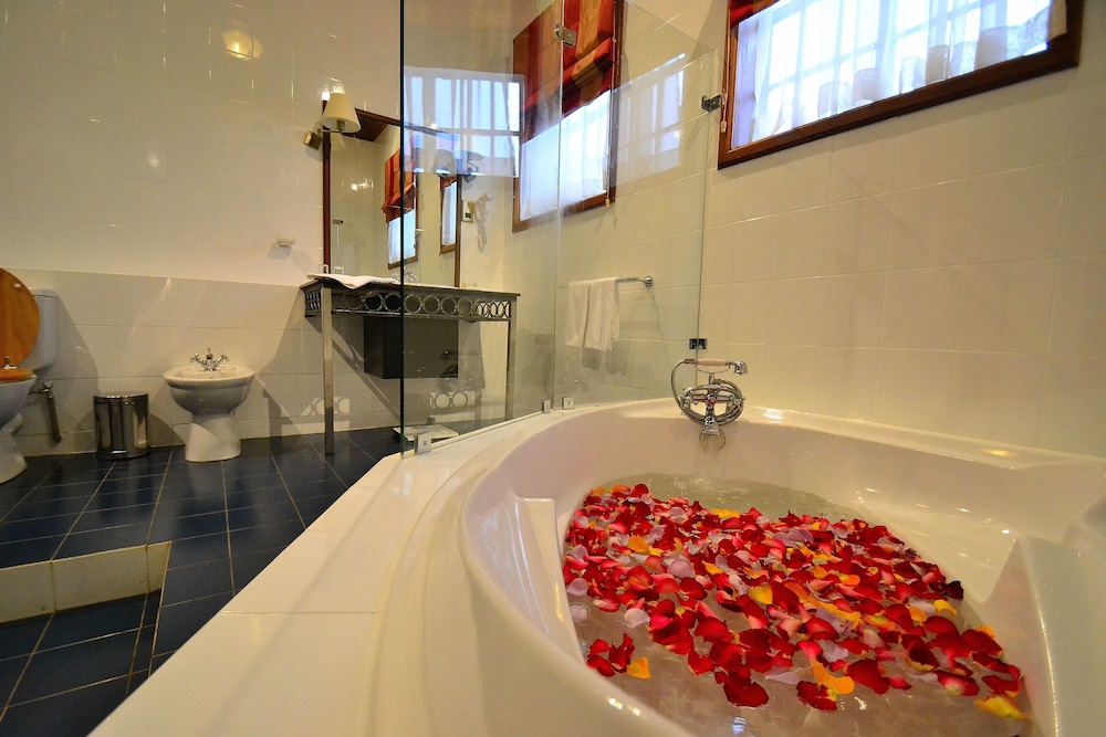 Family Suite - Photo 6