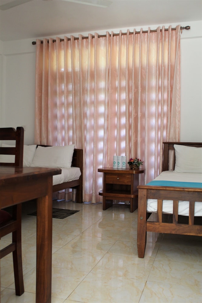 Economy Double Room, Multiple Beds, Accessible, Smoking photo 1