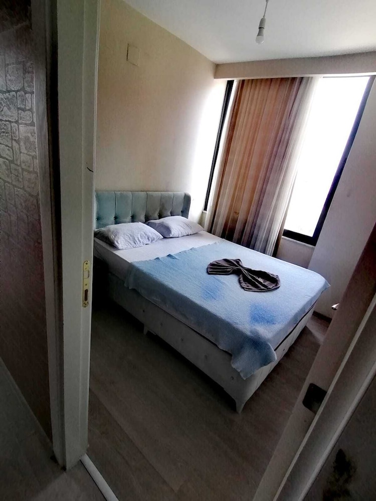 Luxury Apartment photo 3