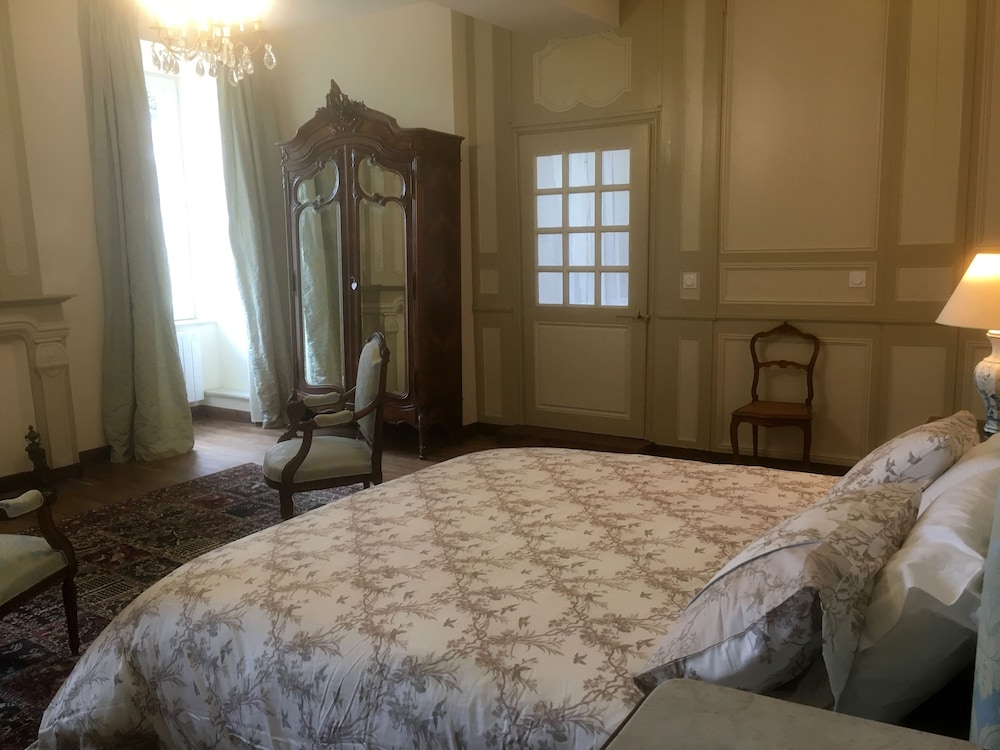 Suite (Hirondelle) photo 2