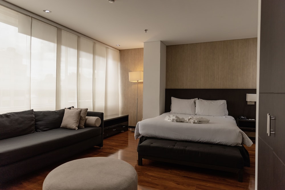 Superior Room, 1 Queen Bed - Photo 1