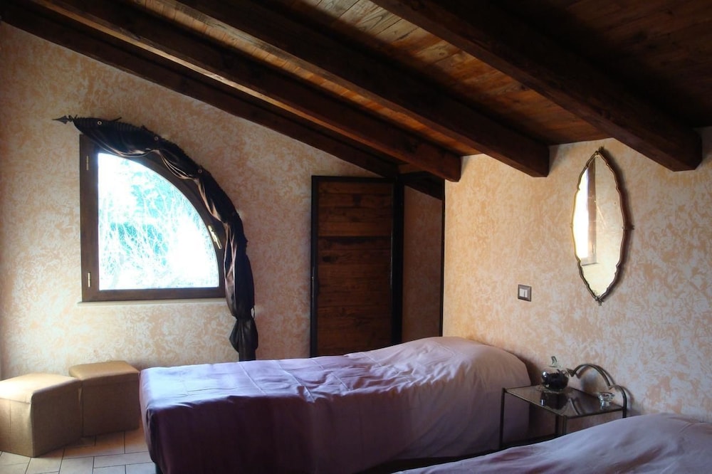 Comfort Apartment, 2 Bedrooms, Mountain View photo 2