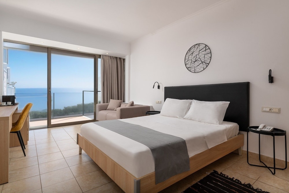 Double Room, Deluxe Front Sea View