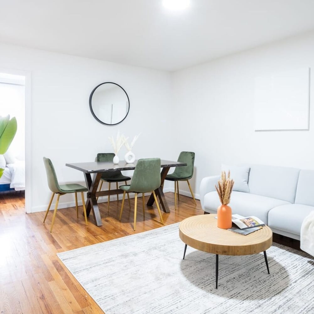 Apartment photo 1