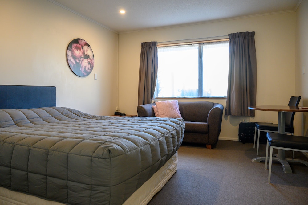 Family Suite, 1 Bedroom, Non Smoking, Kitchen photo 1