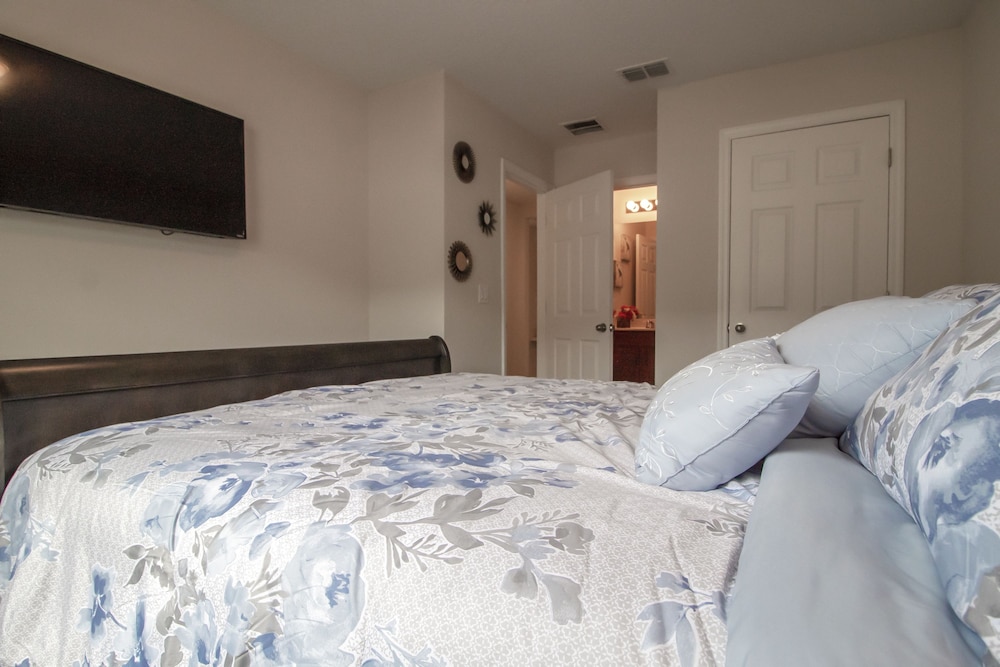 Townhome, 3 Bedrooms