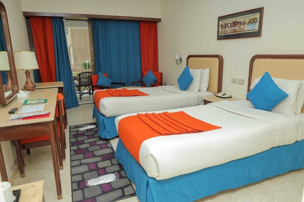 Standard Room, Garden View - Photo 1