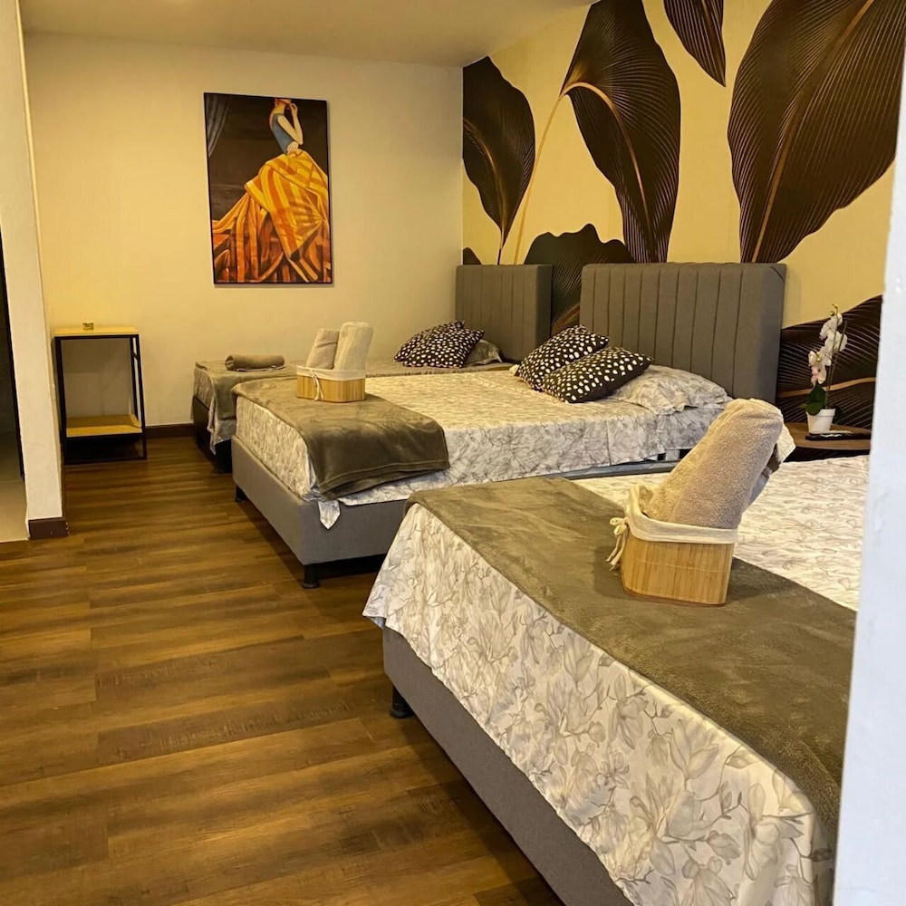 Premier Suite, Multiple Beds