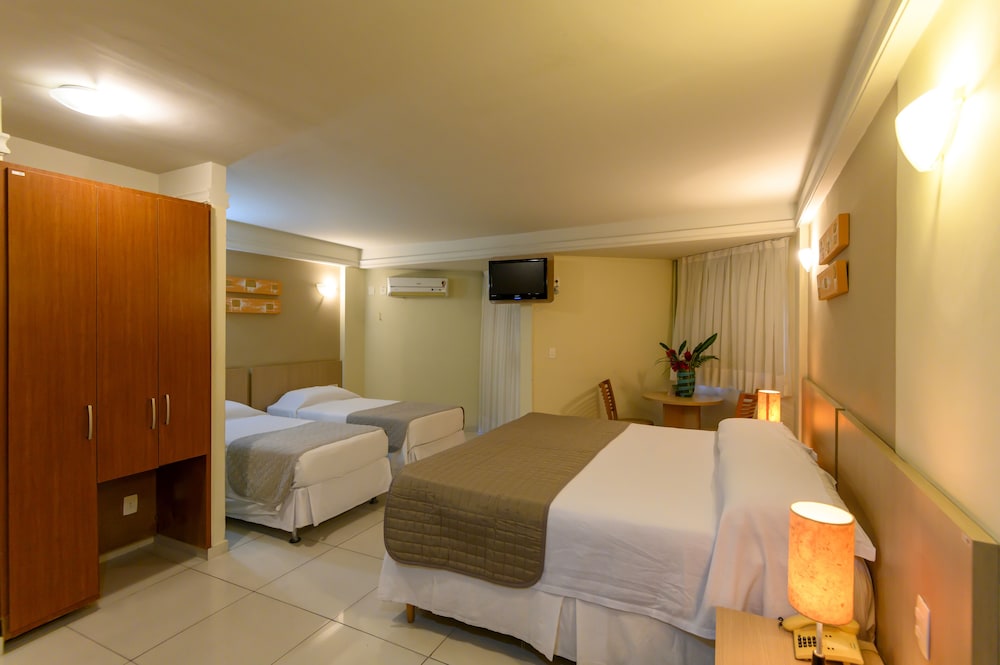 Quadruple Room - Photo 1