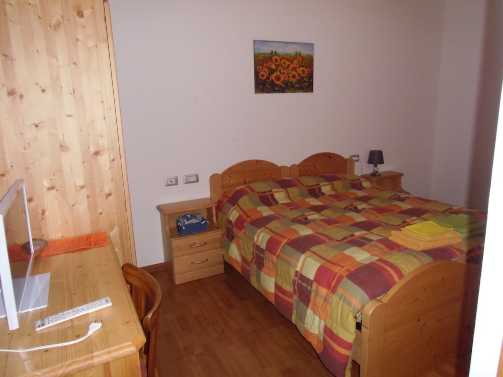 Double or Twin Room, Non Smoking, Terrace photo 1