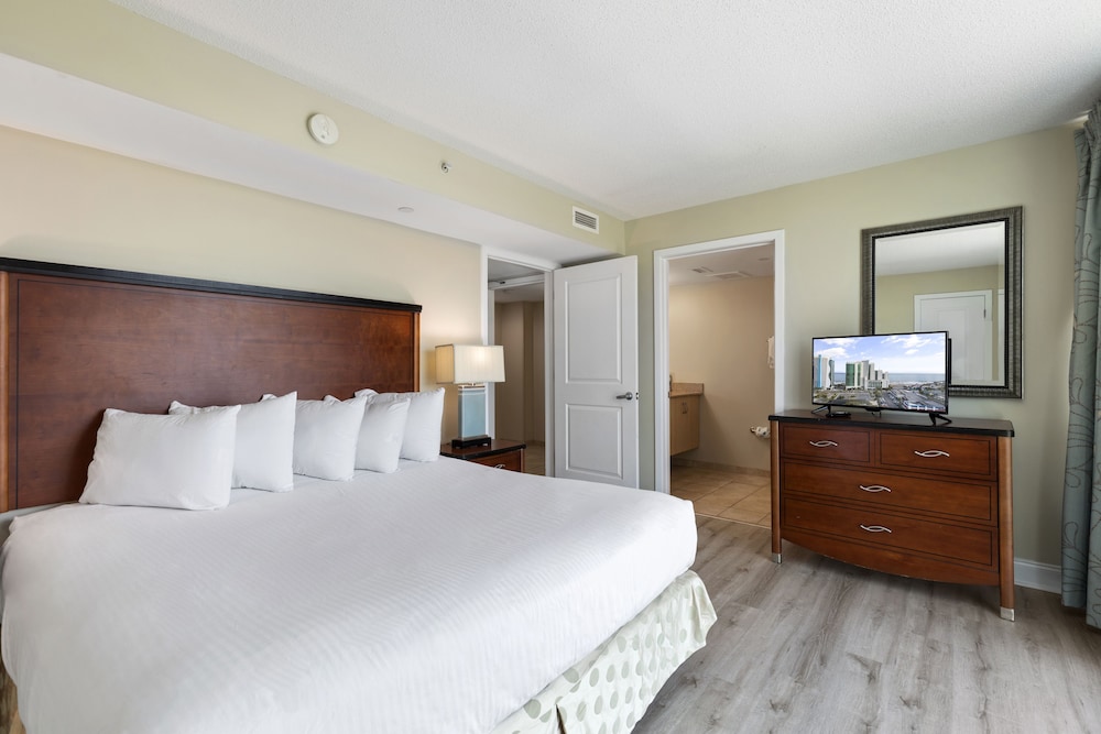 Condo, 2 Bedrooms, Balcony, Partial Ocean View, Full Kitchen photo 2