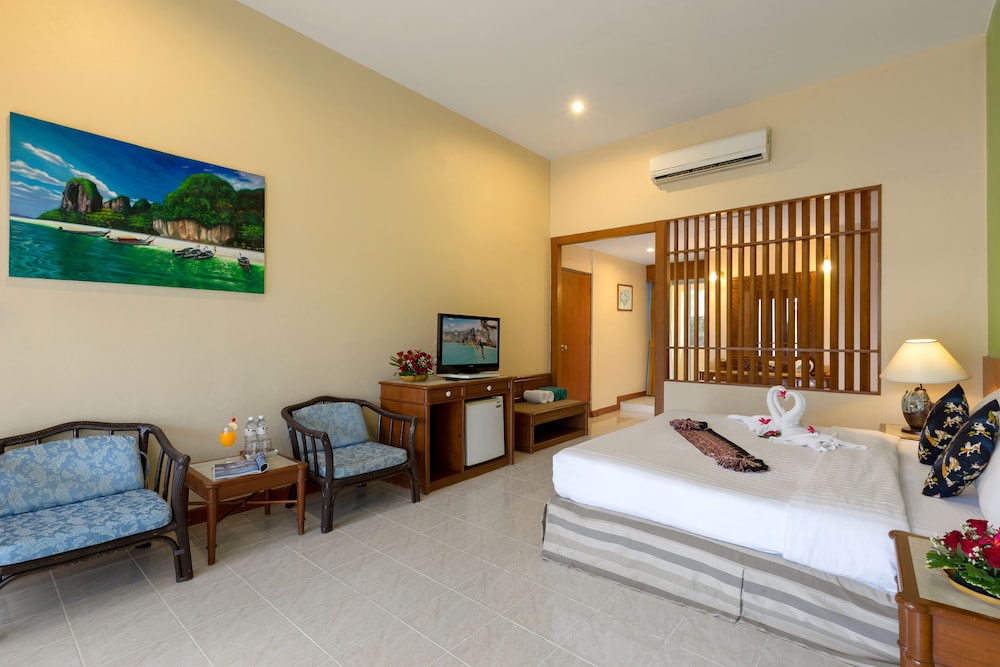 Superior Room - Photo 11