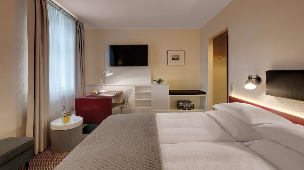 Standard Room, 1 Double Bed, Garden View - Photo 4