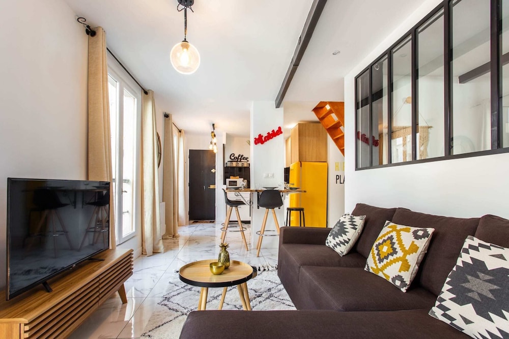 Family Apartment photo 1