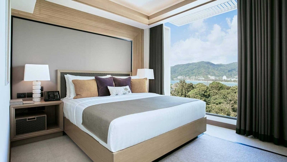 Suite, 2 Bedrooms (Ocean Coral Lounge) - Photo 4